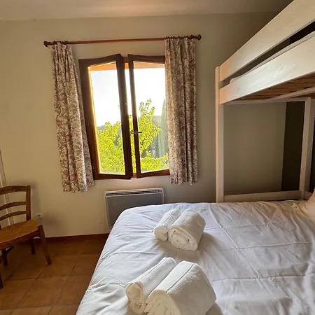 Holiday home La Maison De Camille *